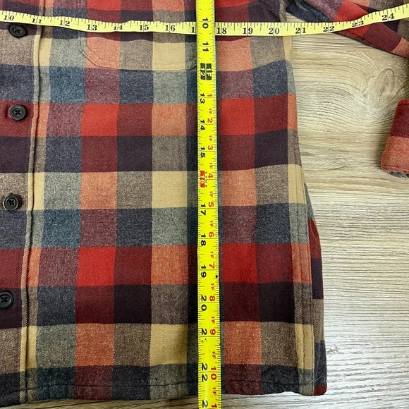 LL Bean Men's Chamois Shirt, Traditional Fit, Plaid Flannel Size Small - Picture 9 of 9